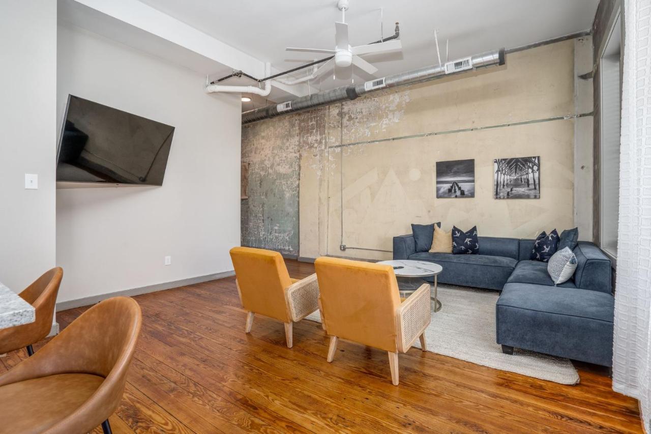 The Davis Lofts At Main Street - Unit 2B Appartement Rocky Mount Buitenkant foto